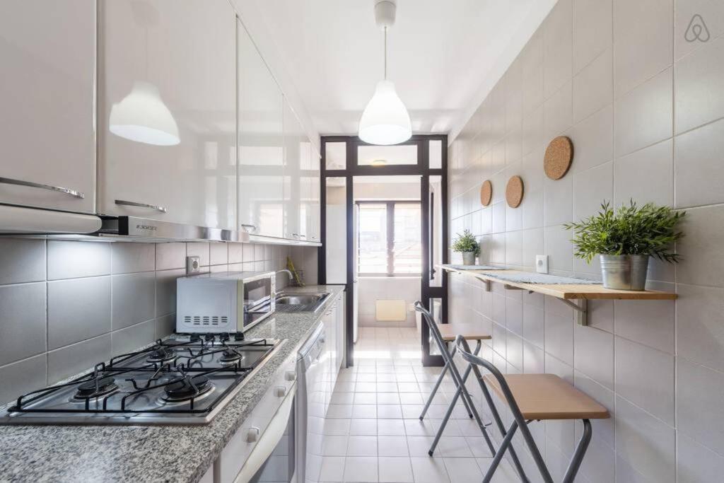 Gaia House - Apartamento Inteiro Junto Ao Metro Віла-Нова-де-Гая Екстер'єр фото